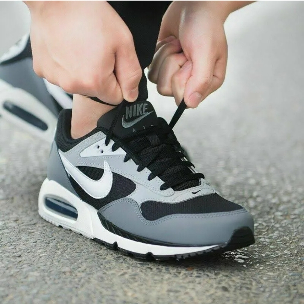 Nike Men's sneakers - Picture 6 of 12